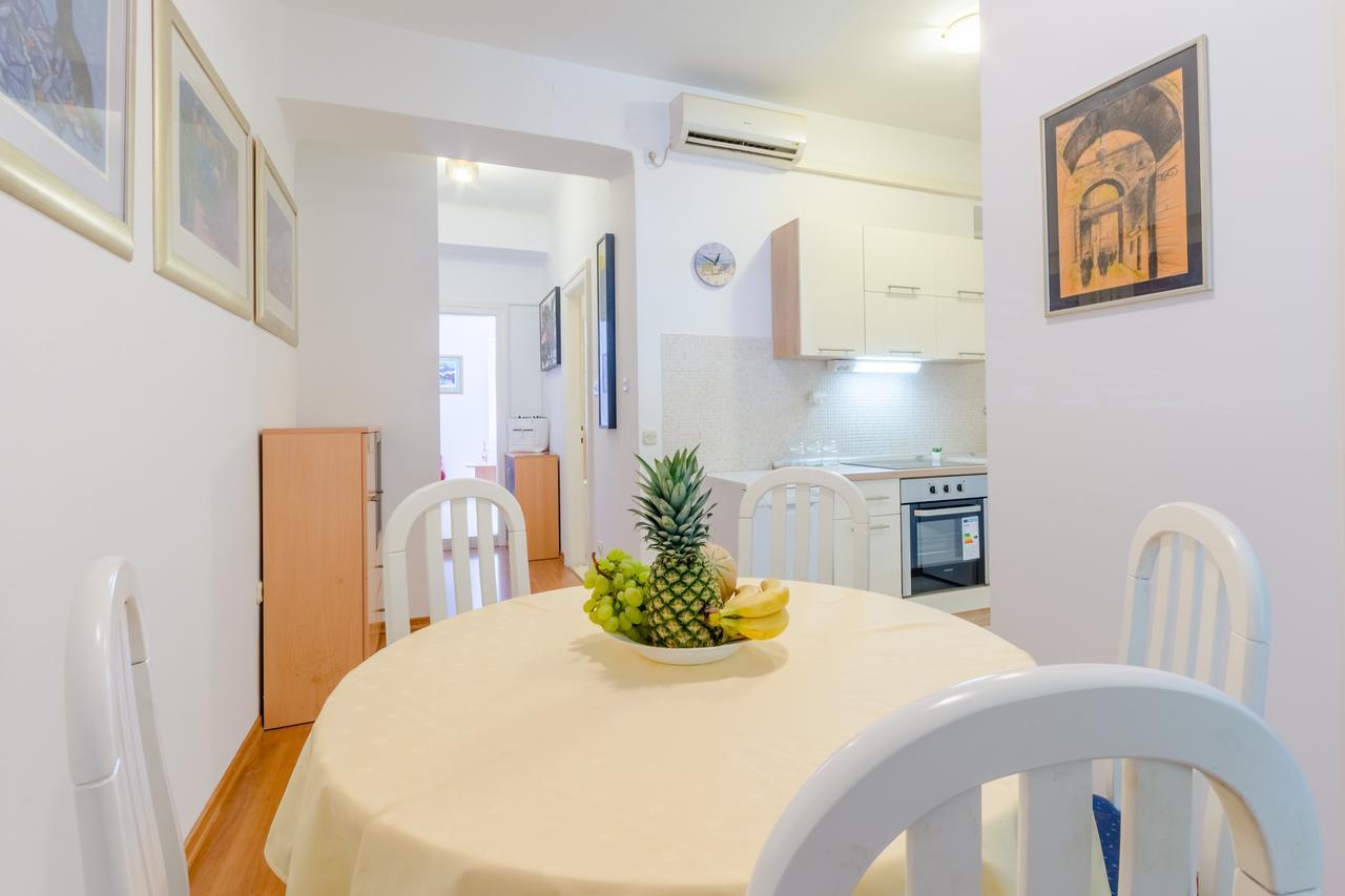 Ruby Apartment Split